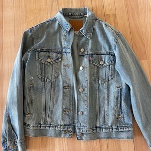 Levi’s denim jacket.